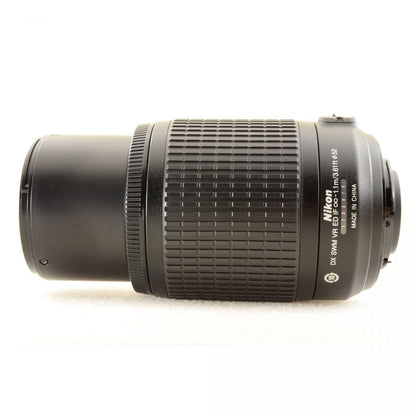 Nikon D5000 12.3MP DX AF-S 55-200mm F4-5.6G ED VR 一眼レフ デジカメ ニコン