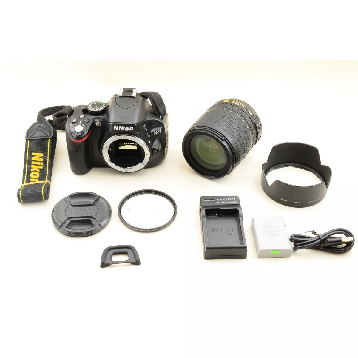 【中古】Nikon D5100 16.2MP デジタルカメラ ブラック AF-S DX Nikkor 18-105mm f/3.5-5.6 G ED VR レンズ