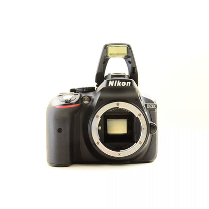 Nikon D5300 一眼レフ DSLR カメラ ブラック ニコン デジカメ