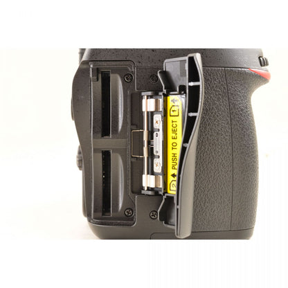 【中古】Nikon D610 フルサイズ 一眼レフ デジタルカメラ デジタルカメラ ニコン