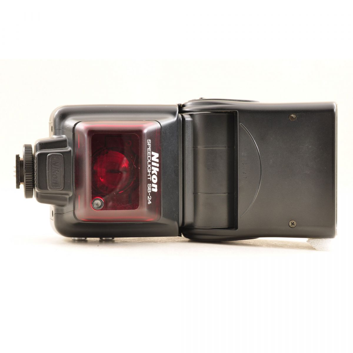 【中古】Nikon D7100 24.1MP デジタルカメラ AF-S DX 18-300mm f/3.5-6.3 G ED VR 一眼レフ ストロボ SB-24 ニコン