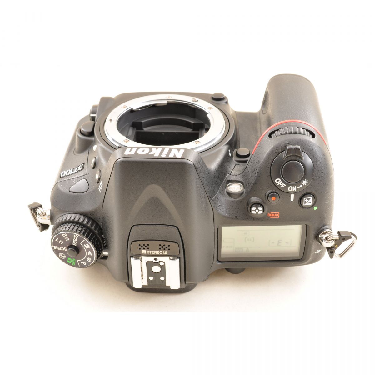 【中古】Nikon D7100 24.1MP デジタルカメラ AF-S DX 18-300mm f/3.5-6.3 G ED VR 一眼レフ ストロボ SB-24 ニコン