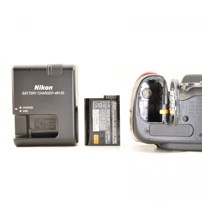 Nikon D7100 24.1MP Digital SLR DSLR Camera *Near Mint 50350shots* #4763