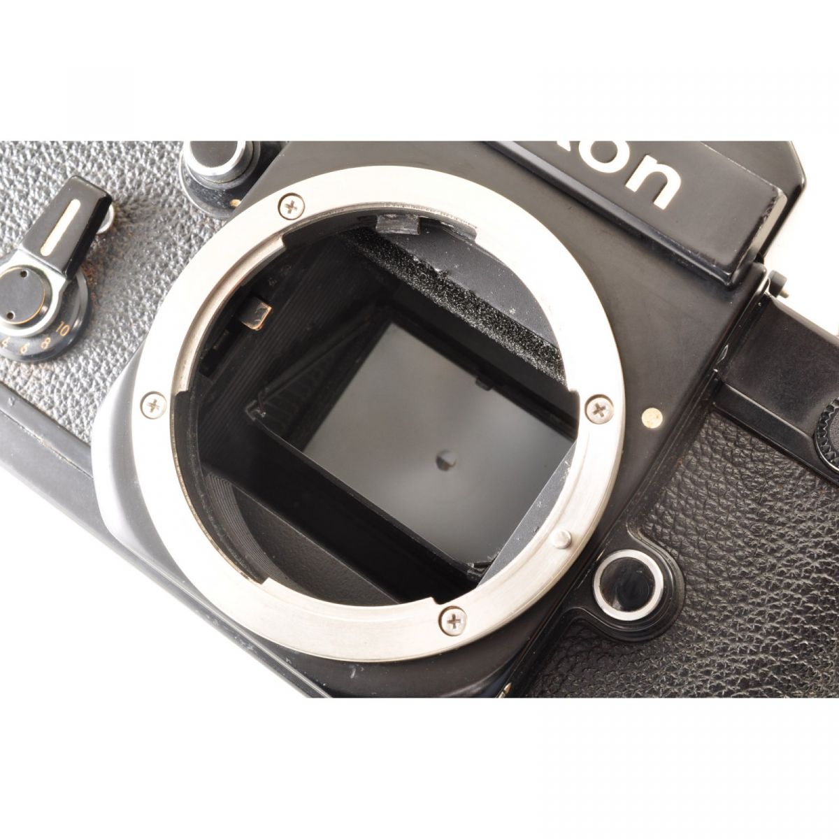 Nikon F2 Eye Level Black 35mm SLR Film Camera *Excellent* #4335