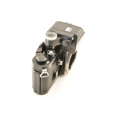 【中古】Nikon F2 Photomic ブラック Black DP-1 35mm 一眼レフ フィルムカメラボディ ニコン , フラッシュ付き