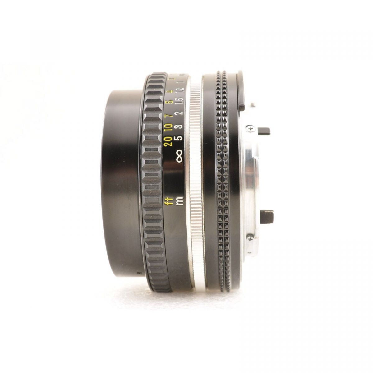 【中古】Nikon F3 HP ブラック 35mm フィルムカメラ Nikkor Ai-s 50mm f/1.8 パンケーキ 単焦点 MFレンズ ニコン