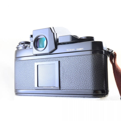 【中古】Nikon F3 HP 35mm 一眼レフ フィルムカメラ Ai Nikkor 50mm f/1.8 MFレンズ