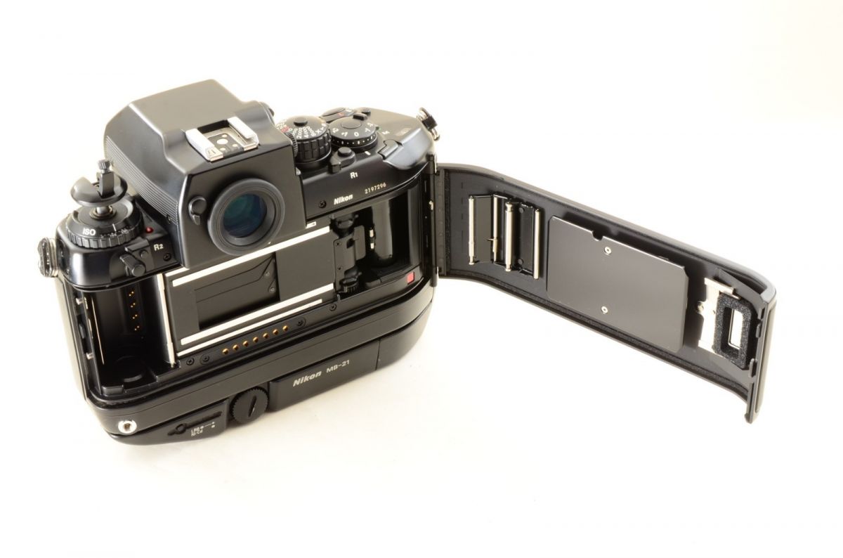 【中古】Nikon F4S MB-21 一眼レフ 35mm フィルムカメラ ニコン