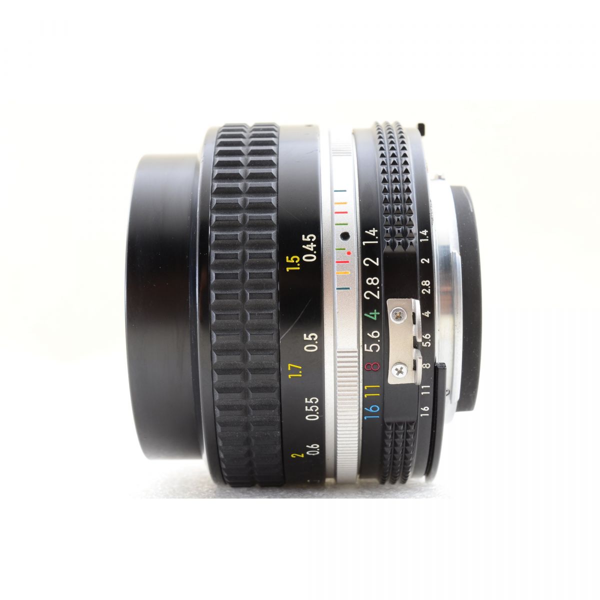 【中古】Nikon FE Silver Ai NIKKOR 50mm f/1.4 レンズ 一眼レフ フィルムカメラ ニコン