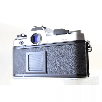 【中古】Nikon FE Silver Ai NIKKOR 50mm f/1.4 レンズ 一眼レフ フィルムカメラ ニコン
