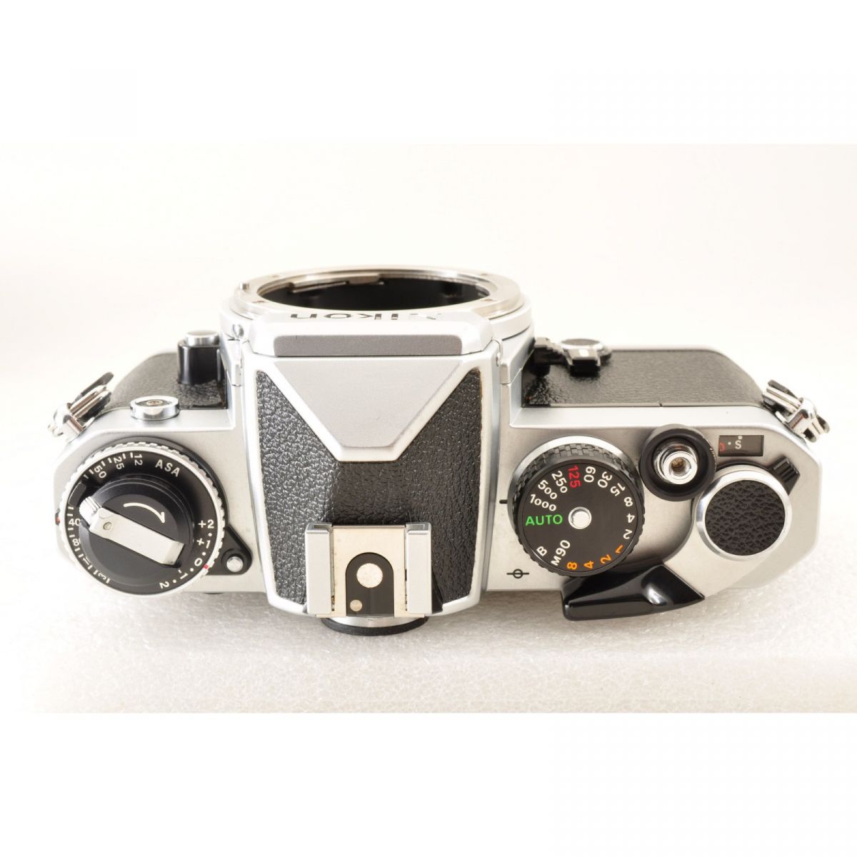 Nikon FE Silver 35mm SLR Film Camera /Ai 35mm f2 MF Lens *Near Mint* #4327