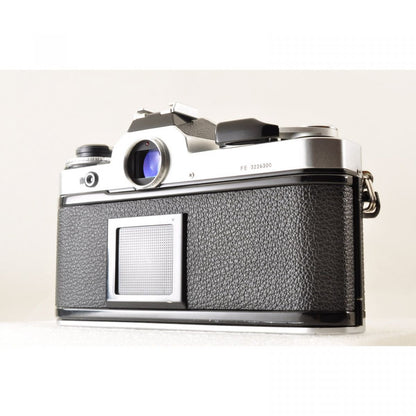 Nikon FE Silver 35mm SLR Film Camera /Ai 35mm f2 MF Lens *Near Mint* #4327