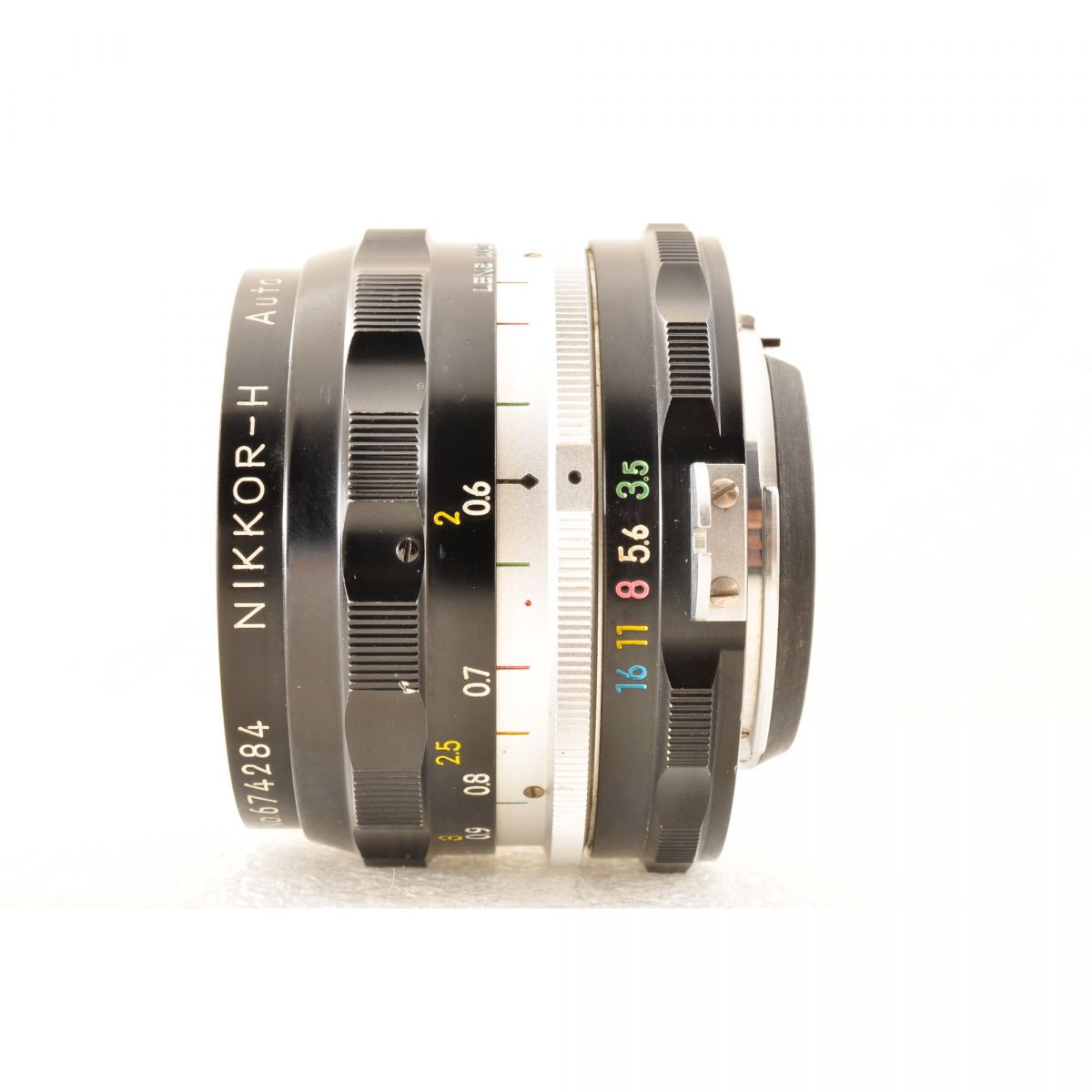 【中古】Nikon Non-Ai Nikkor-H Auto 28mm F3.5 Nikon Fマウント用 単焦点レンズ カメラレンズ 交換レンズ ニコン