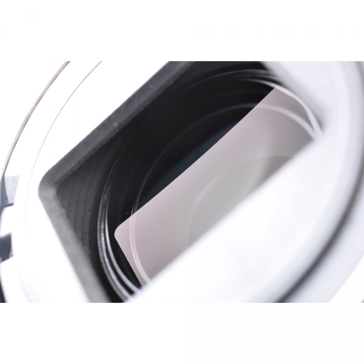 【中古】Sony E 55-210mm f/4.5-6.3 ズーム カメラレンズ 交換レンズ ソニー