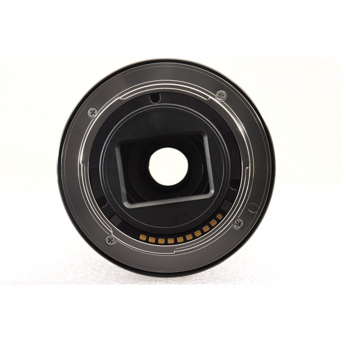 中古】Sony E 55-210mm f/4.5-6.3 ズーム カメラレンズ 交換レンズ