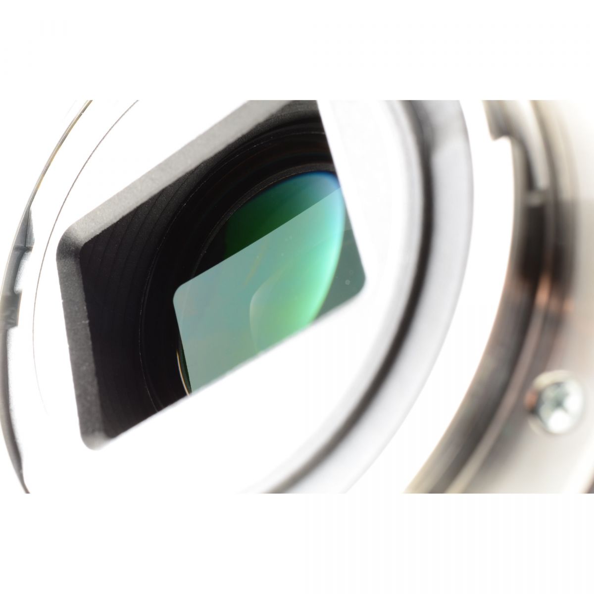 【中古】Sony E 55-210mm f/4.5-6.3 OSS ブラック ズームレンズ