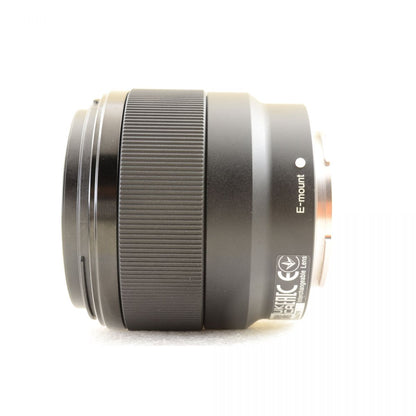 【中古】Sony FE 50mm f/1.8 SEL50F18F 単焦点レンズ フード 元箱