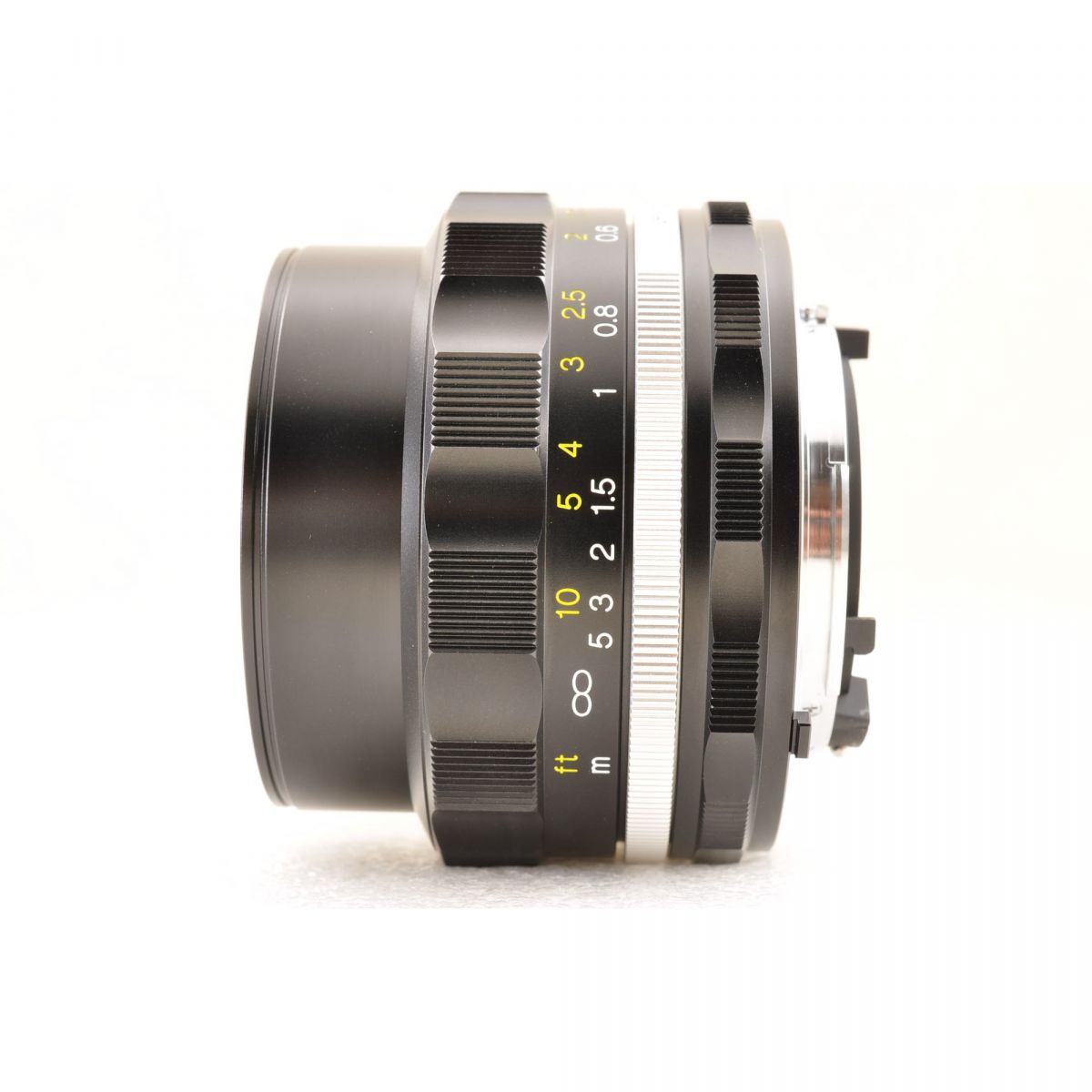 【中古】Voigtlander Ultron 40mm F2 SL IIs Nikon Fマウント用 単焦点レンズ カメラレンズ 交換レンズ フォクトレンダー